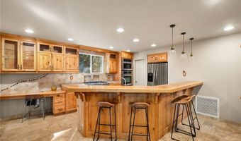 28657 Shenandoah Dr, Lake Arrowhead, CA 92352