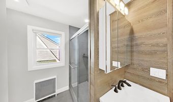 64 VAN HOUTEN Pl, Belleville, NJ 07109