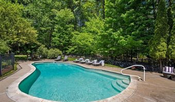 5 Spring Hill Rd, Bedford, NH 03110