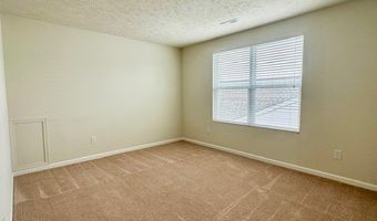 522 Heritage Woods Dr, Akron, OH 44321