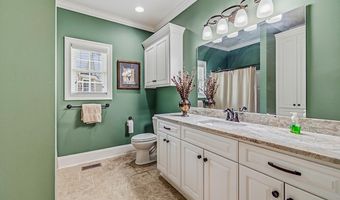 821 E Golden View Ln, Boiling Springs, SC 29316