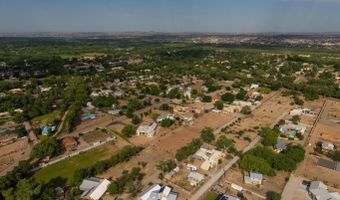 808 Camino Del Prado NW, Albuquerque, NM 87114