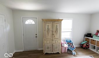 2427 Shady Ln, Anderson, IN 46011