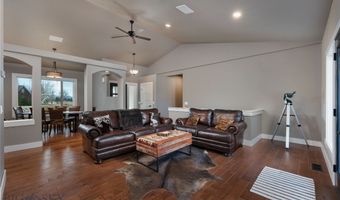 749 Summer Ridge Rd, Bozeman, MT 59715