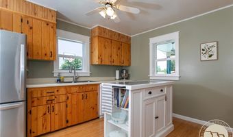 54 N Montana Ave, Absarokee, MT 59001