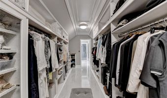 3610 Mansions Pkwy, Berkeley Lake, GA 30096