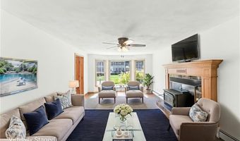 56 Greenfield Rd, Cumberland, RI 02864