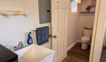 7008 Beatie Rd, Anderson, CA 96007