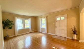 1111 Cedar St, Alexandria, MN 56308