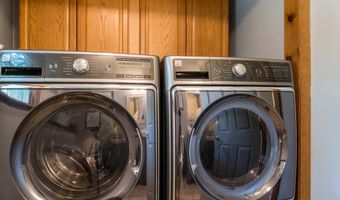 9 Kennebec Cir, Bath, ME 04530