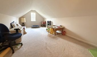 7312 Apple Cross Cir, Avon, IN 46123