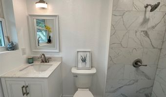 44-665 Kaneohe Bay Dr, Kaneohe, HI 96744
