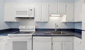 5500 HOLMES RUN Pkwy 512, Alexandria, VA 22304