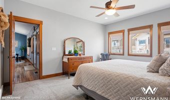 5233 Henning Loop, Casper, WY 82609