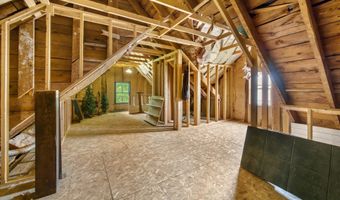 26 Jefferson St, Bangor, ME 04401