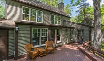 17 Long Hill Farm, Guilford, CT 06437