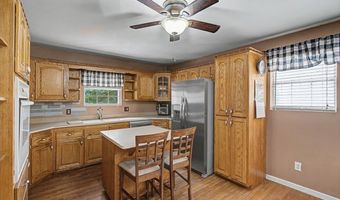 4487 Joe Frank Harris Pkwy NW, Adairsville, GA 30103