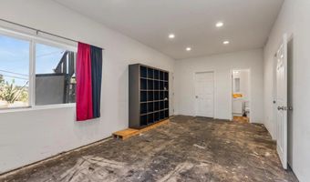 2901 Helix St, Spring Valley, CA 91977