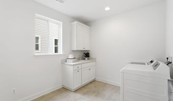 103 PLANETREE Ct, Lake Frederick, VA 22630