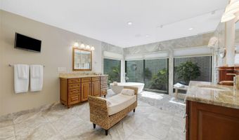 6605 SEABIRD Way, Apollo Beach, FL 33572