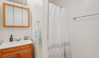 6575 OLD CARRIAGE Dr, Alexandria, VA 22315