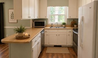 2200 Doncaster Dr, Albany, GA 31707