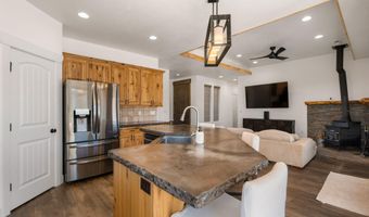 62 N LUCKY 7 Rd, Brookside, UT 84782
