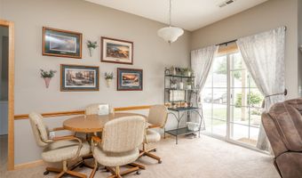 1735 34th Ave SW 2, Altoona, IA 50009