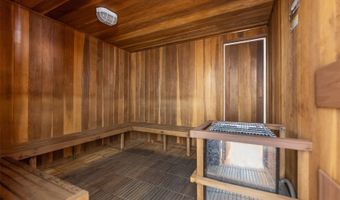 2525 Date St 1303, Honolulu, HI 96826