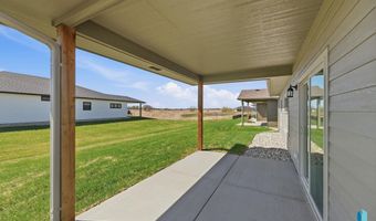 2417 E Brek St, Brandon, SD 57005