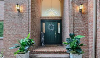 588 Green Rd, Ann Arbor, MI 48105