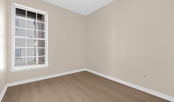 2004 PEGGY STEWART Way 204, Annapolis, MD 21401