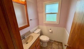 1410 Williams St, Angola, IN 46703