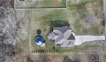 17895 168th St, Basehor, KS 66007