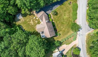 48 Cider Mill Rd, Bedford, NH 03110