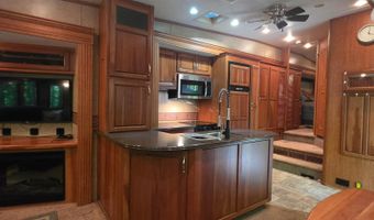 140 Evergreen Trl, Angola, IN 46703