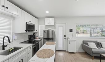 102 W KING St, Orlando, FL 32804