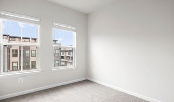 22275 SIMS Ter, Ashburn, VA 20148