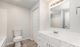 7008 Wannamaker Ln, Charlotte, NC 28226