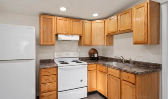 713 Ellenhurst Dr, Anderson, IN 46012