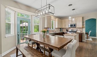 601 Acorn Ct, Antioch, IL 60002