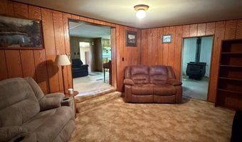 425 River Dr, Challis, ID 83226