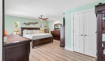 403 FLAMINGO Dr, Apollo Beach, FL 33572