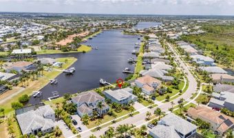 825 MANNS HARBOR Dr, Apollo Beach, FL 33572