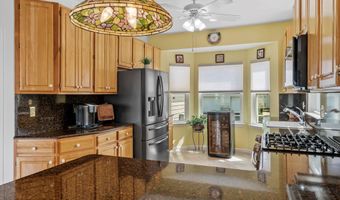 12 Blue Heron Ln, Bayville, NJ 08721