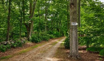 77 N High St, Clinton, CT 06413