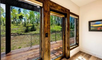 25 Los Alamos Cir, Angel Fire, NM 87710