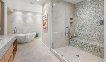 165 Pine Ave, Carlsbad, CA 92008