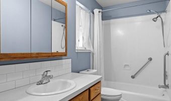 3560 S Stonehaven Dr, Ammon, ID 83406