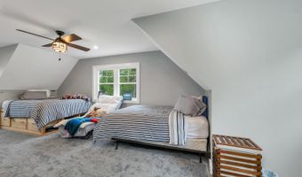 78 Cates Ln, Brookfield, NH 03872